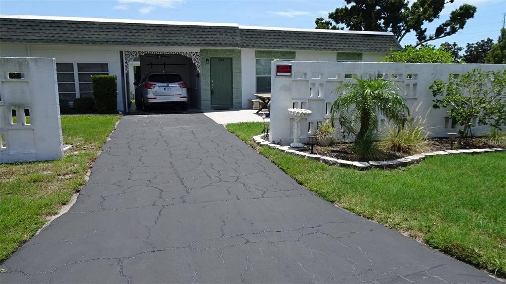 7868 40TH AVENUE N UNIT 7868