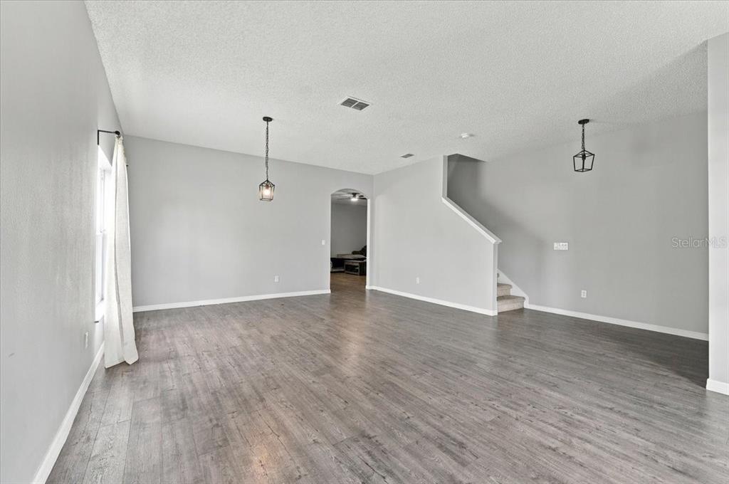 10003 AUTUMN CREEK LANE, ORLANDO, FL — photo 3 of 23