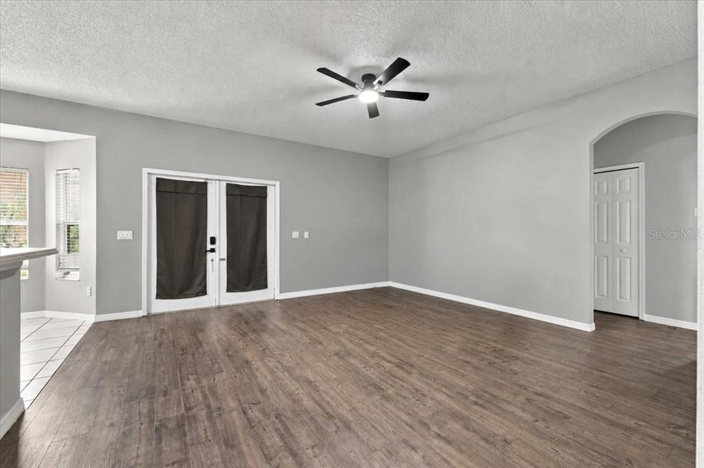 10003 AUTUMN CREEK LANE, ORLANDO, FL — photo 4 of 23