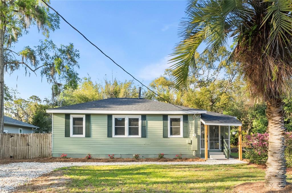 1010 NE 7TH PLACE