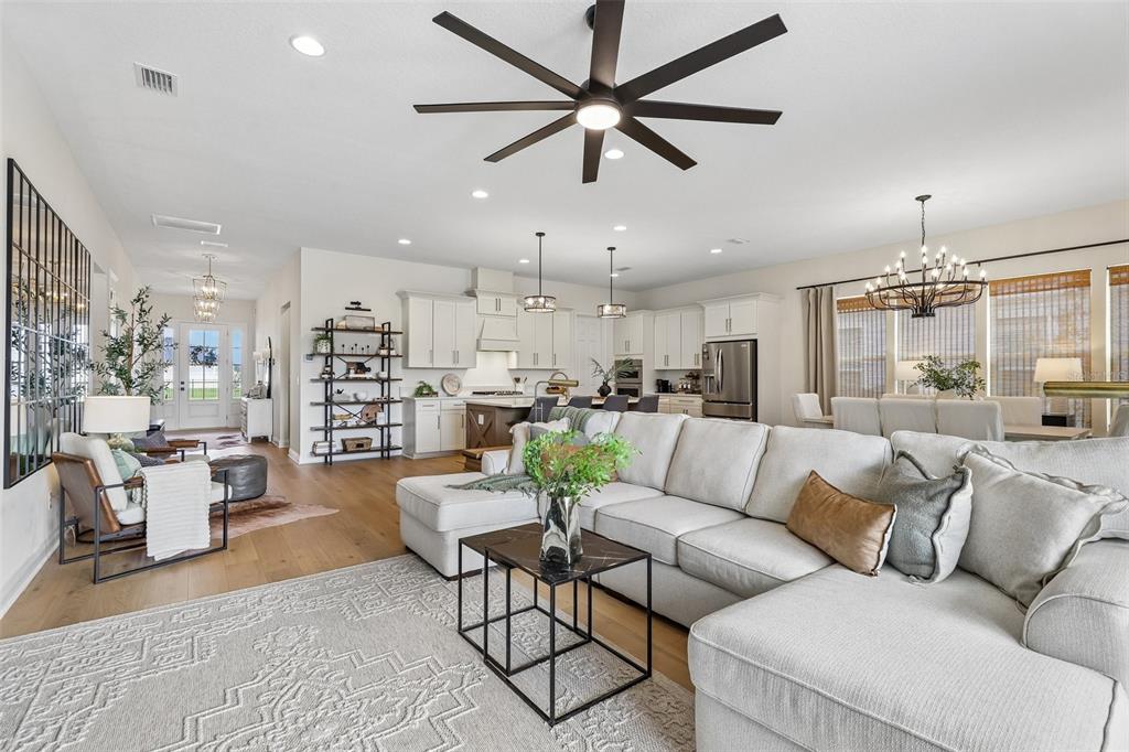 136 IRIS CREEK DRIVE, ST AUGUSTINE, FL — photo 4 of 30