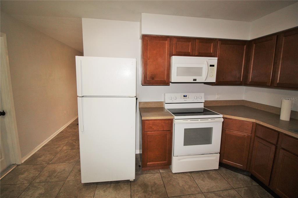 309 DIAMOND STREET, DELTONA, FL — photo 3 of 16