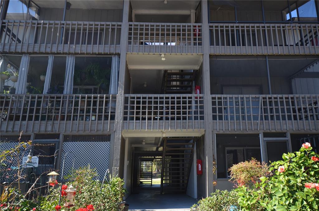 6519 W NEWBERRY ROAD UNIT 105