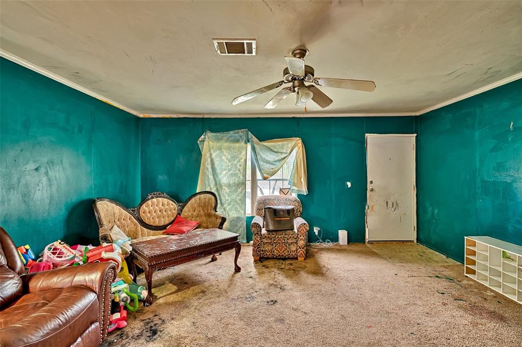 134 SE POWELL PLACE, LAKE CITY, FL — photo 2 of 30