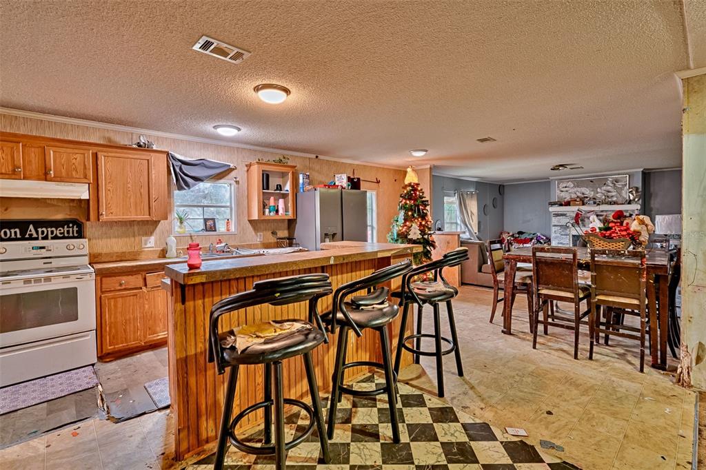 134 SE POWELL PLACE, LAKE CITY, FL — photo 5 of 30