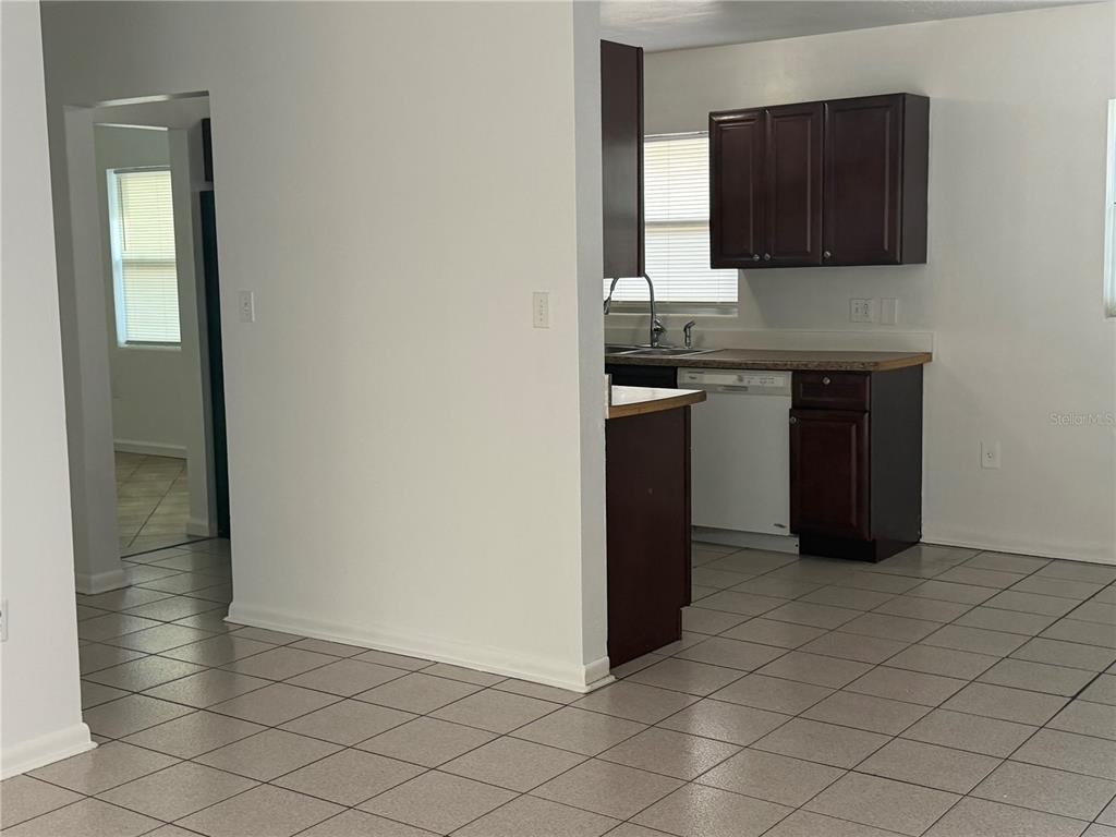 6241 BALBOA DRIVE, ORLANDO, FL — photo 4 of 17