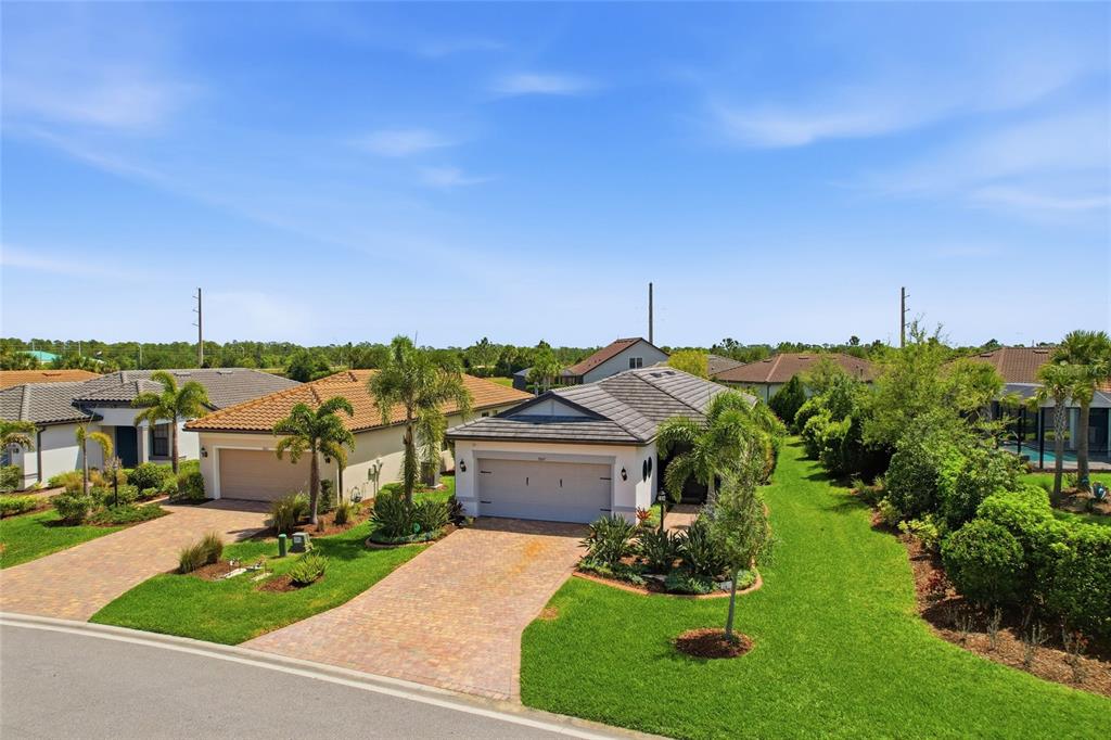 7017 HANOVER COURT