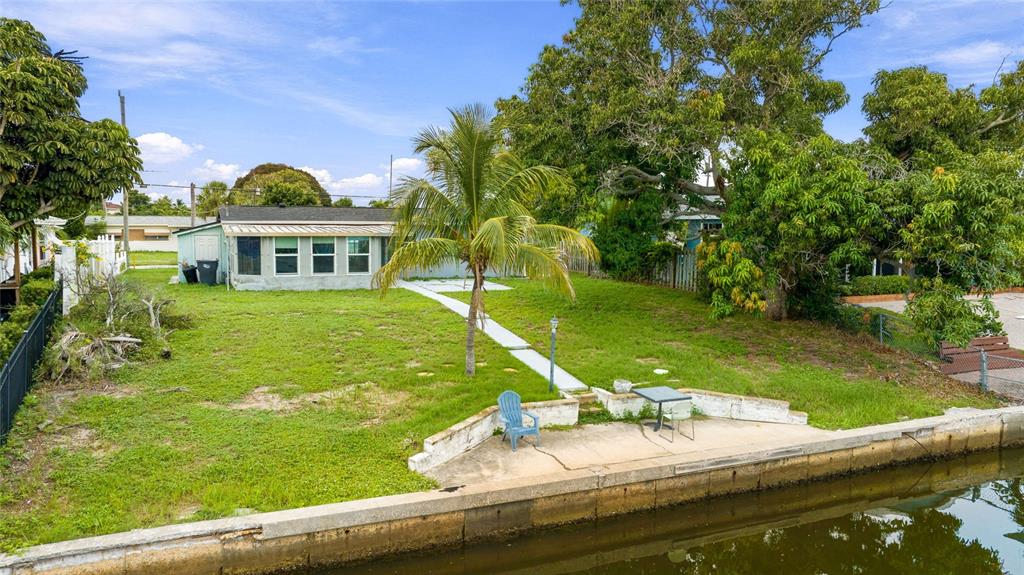 6815 GEORGIA AVENUE, BRADENTON, FL — photo 3 of 30