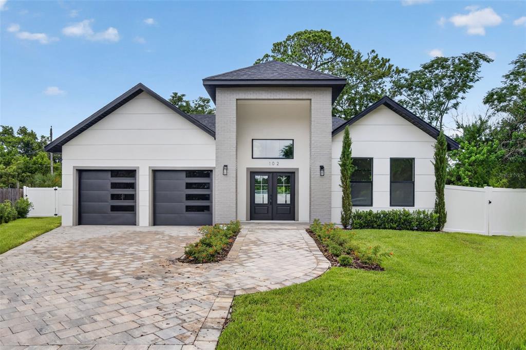 102 BELL PLACE