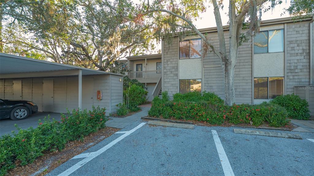 1633 BOATHOUSE CIRCLE UNIT HA132