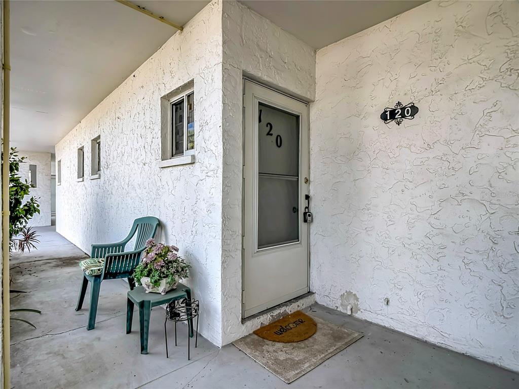 22375 EDGEWATER DRIVE UNIT 120, PORT CHARLOTTE, FL — photo 4 of 30