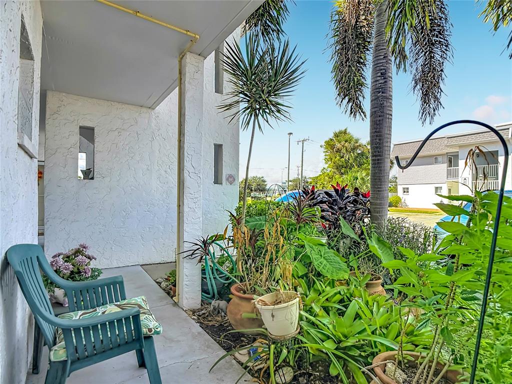 22375 EDGEWATER DRIVE UNIT 120, PORT CHARLOTTE, FL — photo 5 of 30