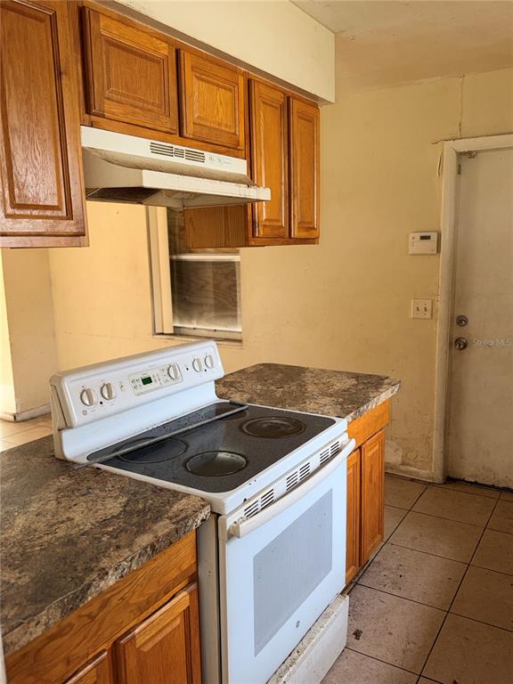 1322 W 26TH STREET, RIVIERA BEACH, FL — photo 5 of 20