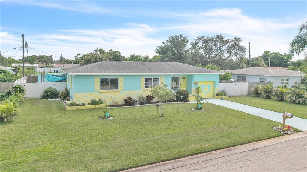 1101 LEMONWOOD AVENUE, BRADENTON, FL — photo 3 of 30