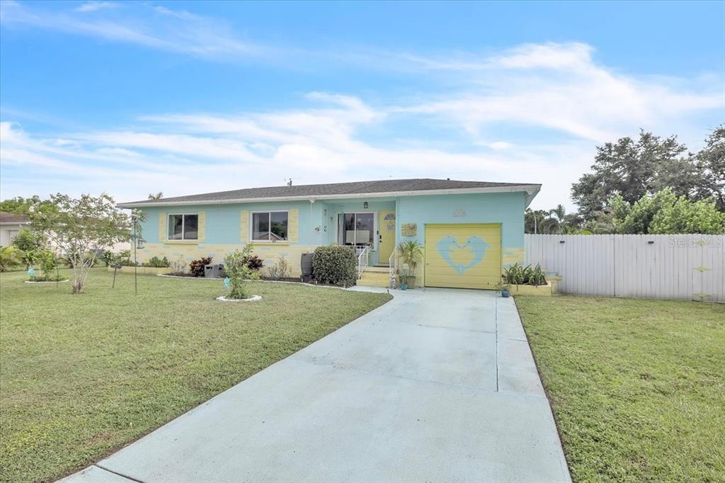 1101 LEMONWOOD AVENUE, BRADENTON, FL — photo 4 of 30