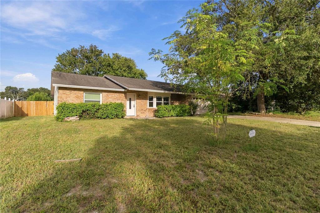 550 MURPHY AVENUE, DELTONA, FL — photo 3 of 30