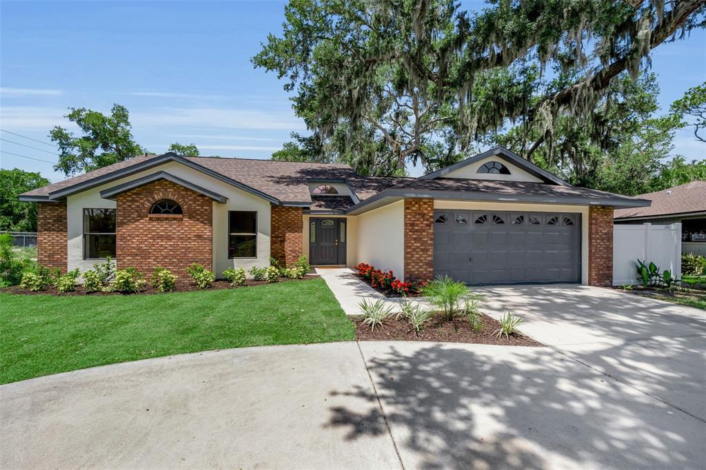 1005 GREYSTONE LANE