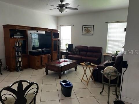 1529 SW KOSNAR AVENUE, PORT ST LUCIE, FL — photo 4 of 11