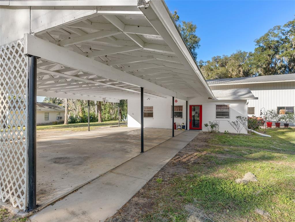 5715 SE 109TH STREET, BELLEVIEW, FL — photo 5 of 25