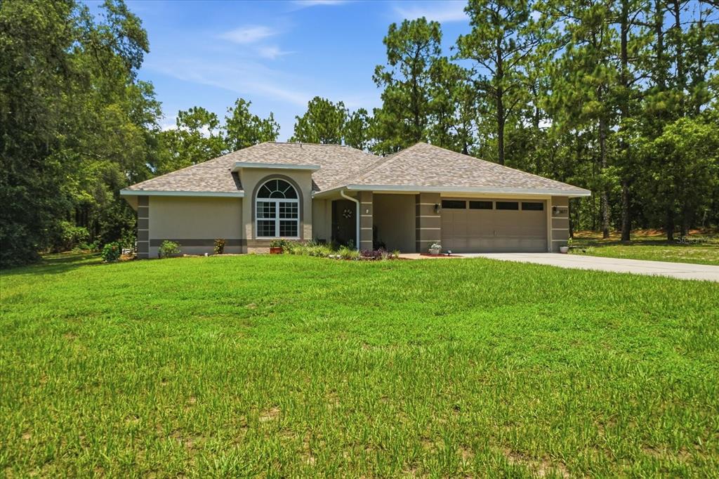 2877 W AXELWOOD DRIVE