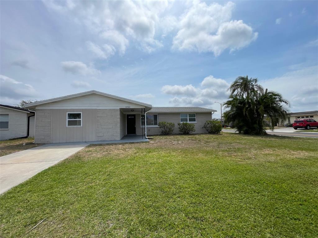 2702 DRUID PLACE