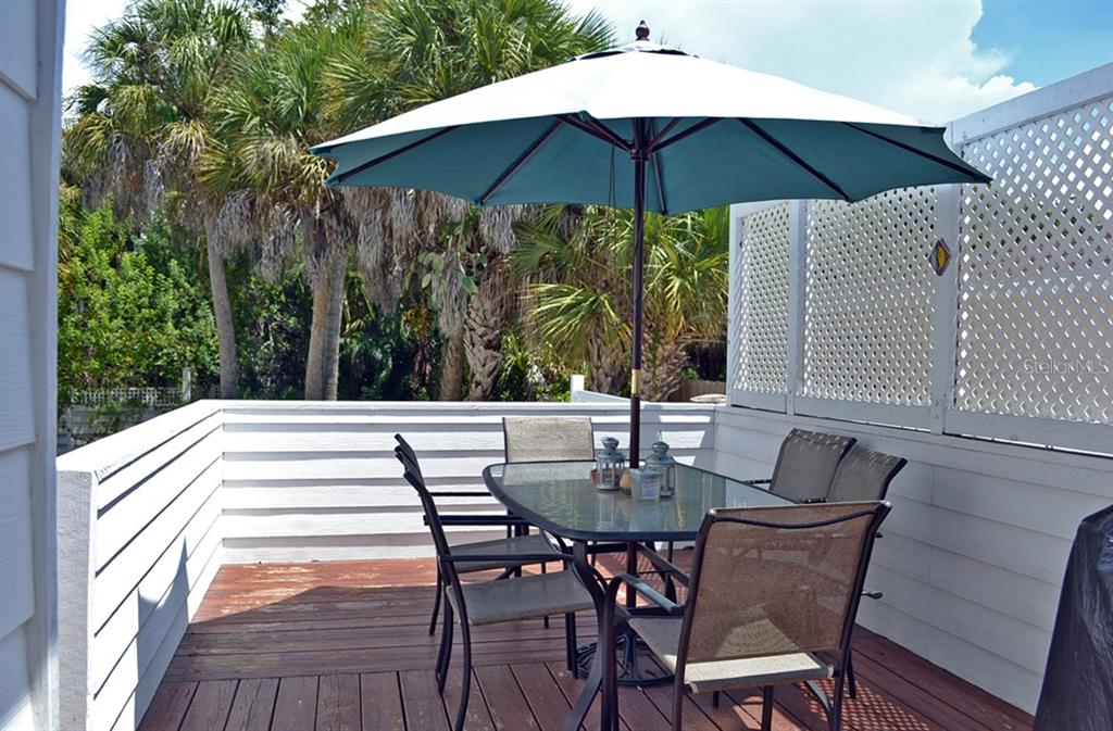 5157 SANDY BEACH AVENUE, SARASOTA, FL — photo 5 of 22