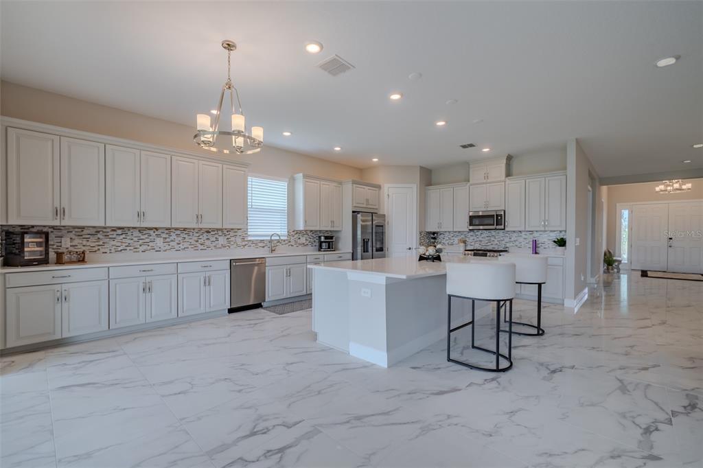 4727 FRECCIA LOOP, WESLEY CHAPEL, FL — photo 5 of 30