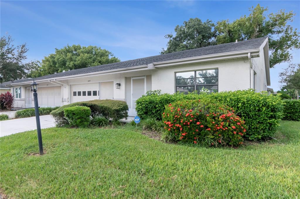 2630 LANCASTER DRIVE, SUN CITY CENTER, FL — photo 3 of 30