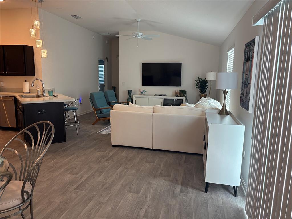 3575 COCHRAN STREET, THE VILLAGES, FL — photo 5 of 15