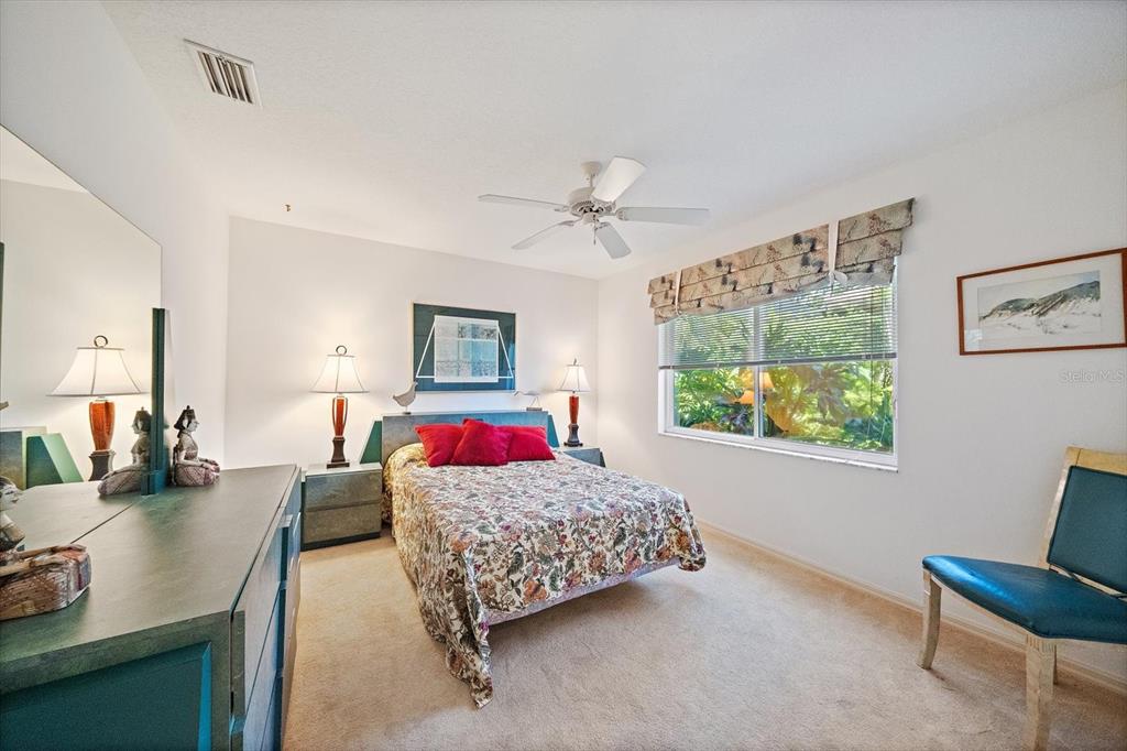 413 FIELDSTONE DRIVE