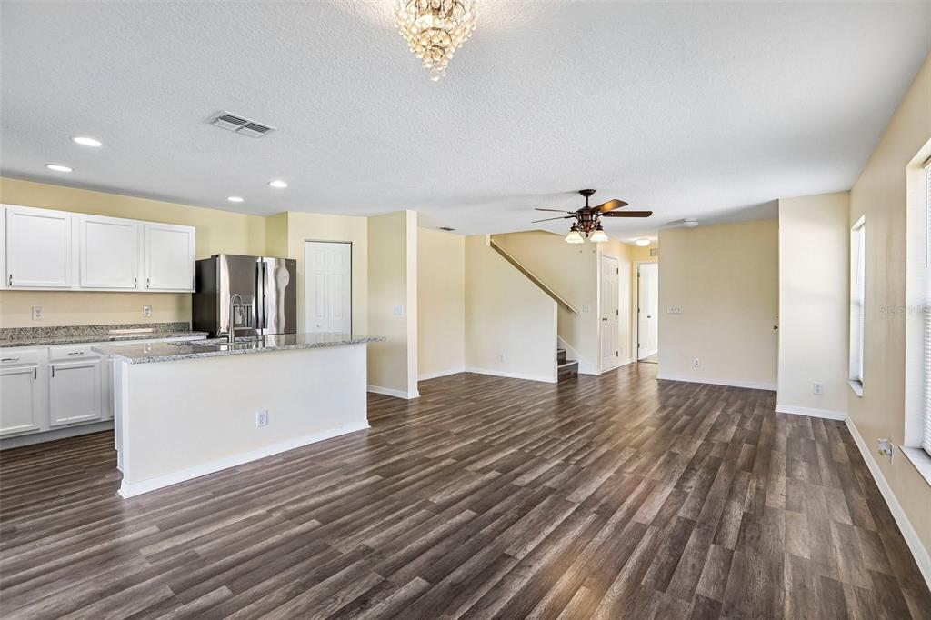 2520 COLONY REED LANE, CLEARWATER, FL — photo 3 of 27