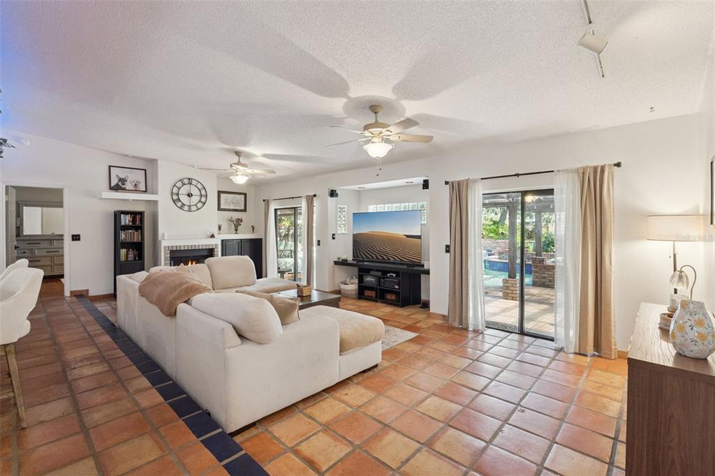 855 BENCHWOOD DRIVE, WINTER SPRINGS, FL — photo 5 of 30