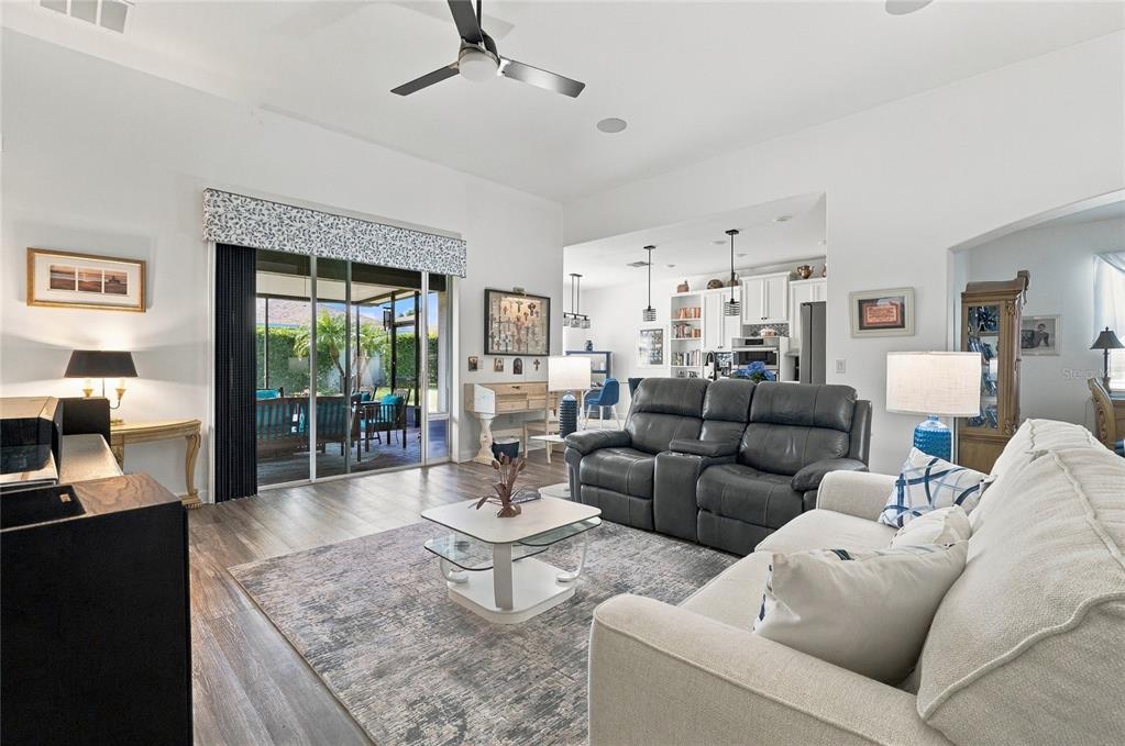 4043 BEDFORD AVENUE, WINTER HAVEN, FL — photo 5 of 65