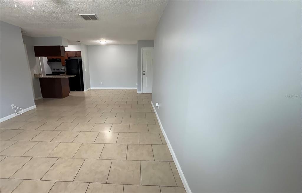 638 GOLDEN RAINTREE PLACE, BRANDON, FL — photo 4 of 17