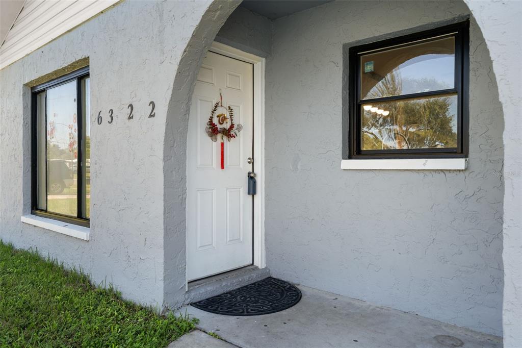 6322 67TH AVENUE N, PINELLAS PARK, FL — photo 4 of 47