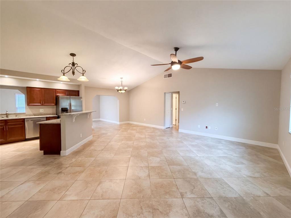 881 VICKSBURG STREET, DELTONA, FL — photo 3 of 25
