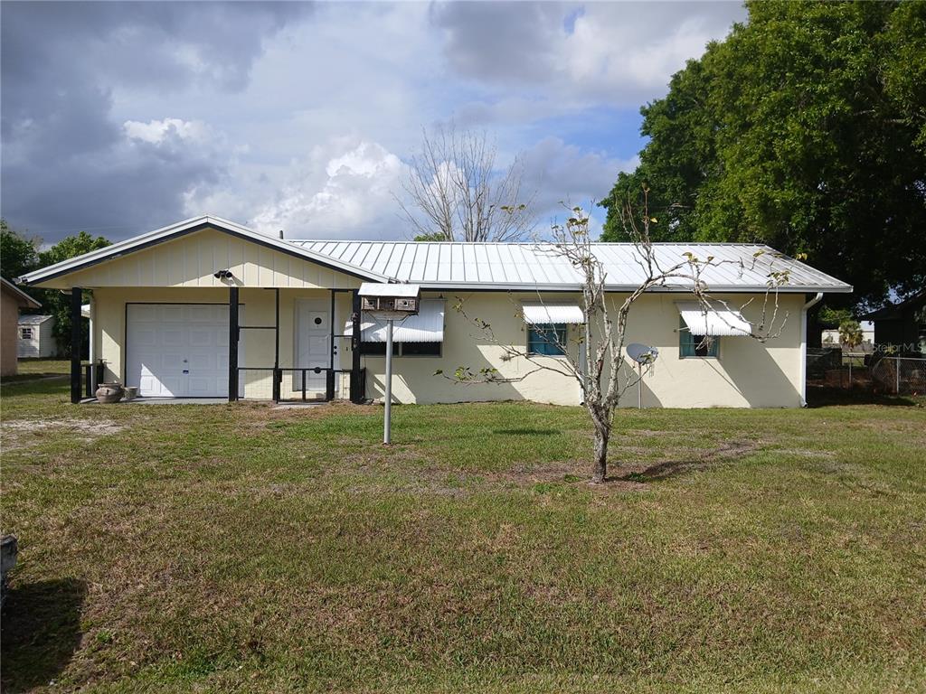 1102 SW 6TH ST.