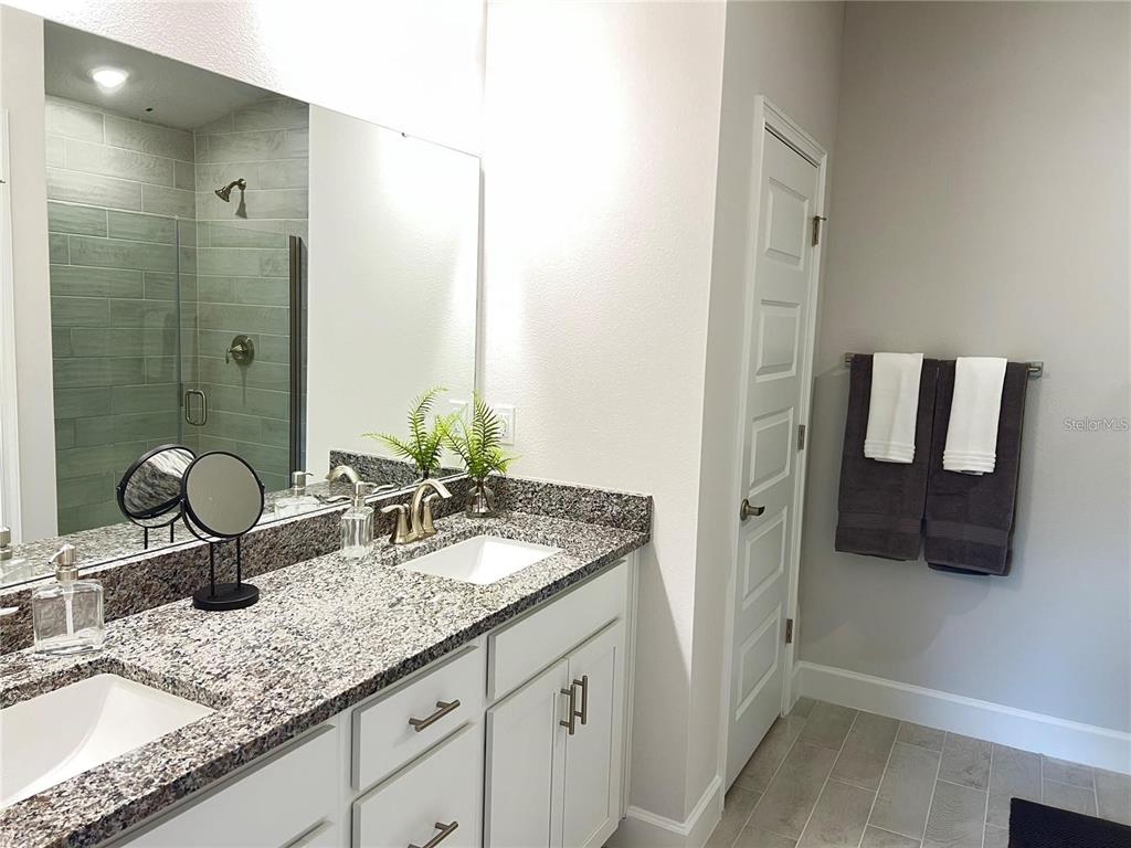 3520 GRUMMAN LANE, LAKELAND, FL — photo 4 of 13