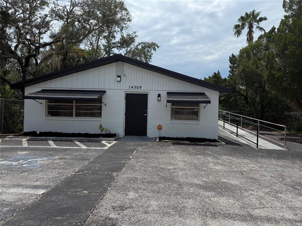 14309 OLD DIXIE HIGHWAY