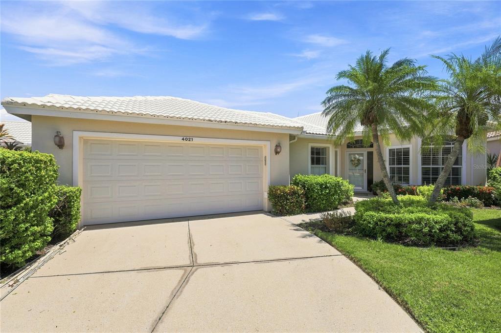 4021 VIA MIRADA, SARASOTA, FL — photo 2 of 30