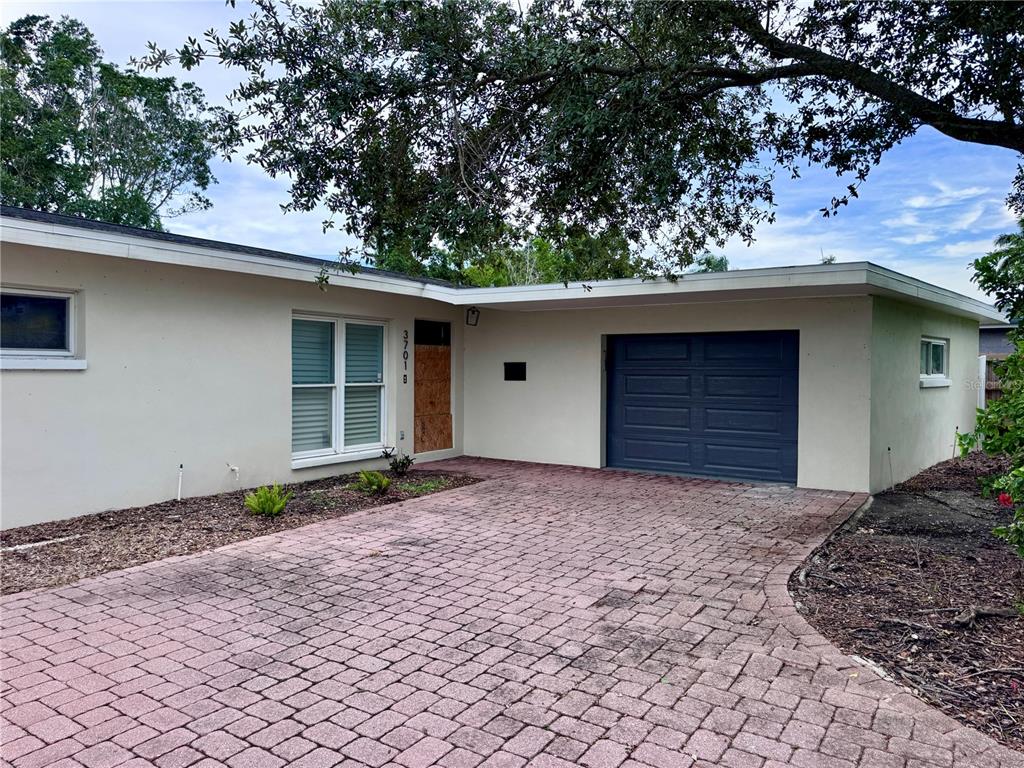 3701 SHORE ACRES BOULEVARD NE, ST PETERSBURG, FL — photo 3 of 30