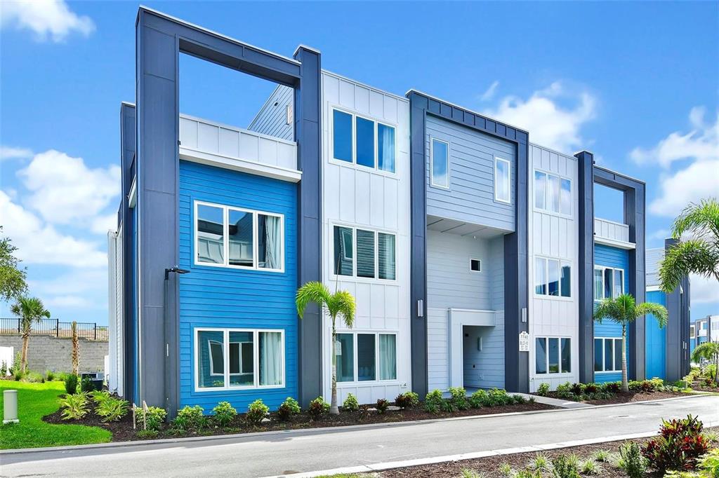 7740 SANDY RIDGE DRIVE UNIT 121, REUNION, FL — photo 2 of 67