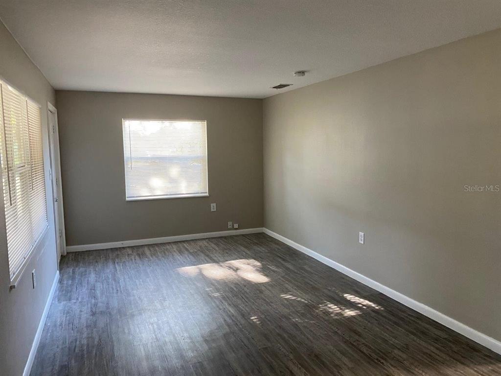 4535 BARLEY STREET, ORLANDO, FL — photo 2 of 11
