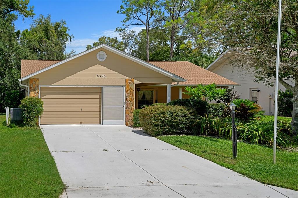 6396 OCEAN PINES, SPRING HILL, FL — photo 2 of 30