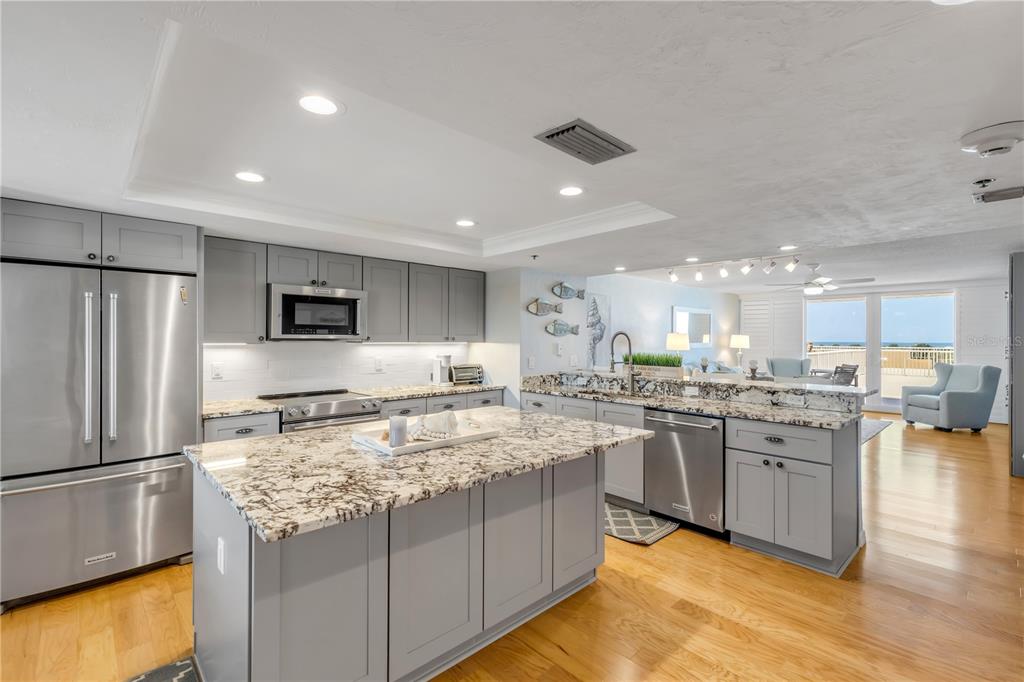 257 MINORCA BEACH WAY UNIT 103