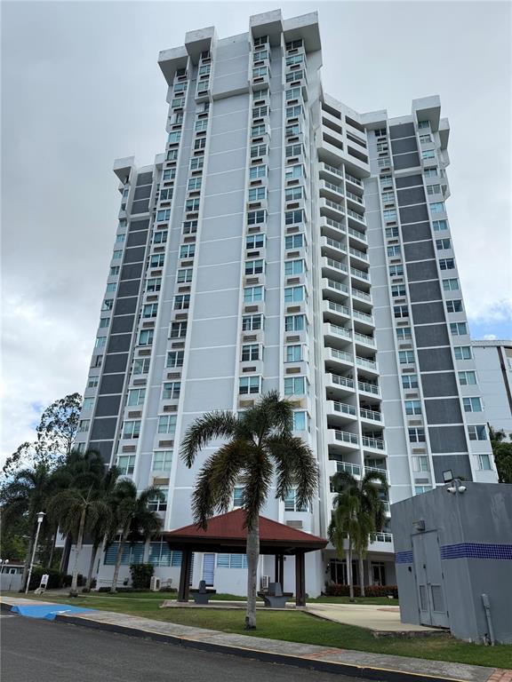 155 CARRAZO UNIT 8D