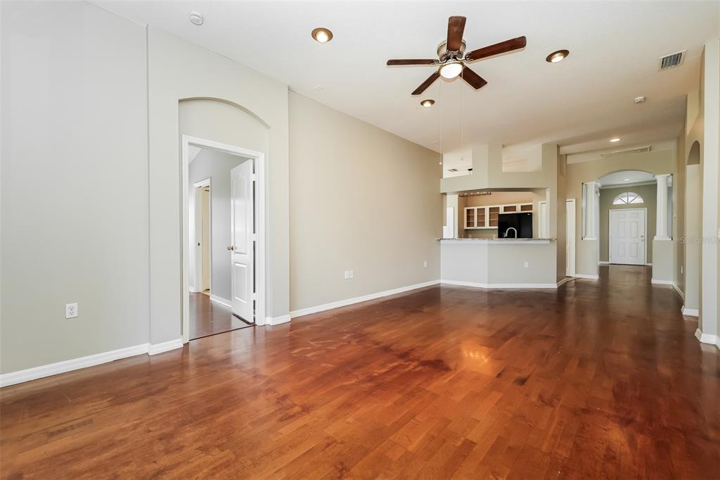 12755 STANDBRIDGE DRIVE, RIVERVIEW, FL — photo 5 of 30