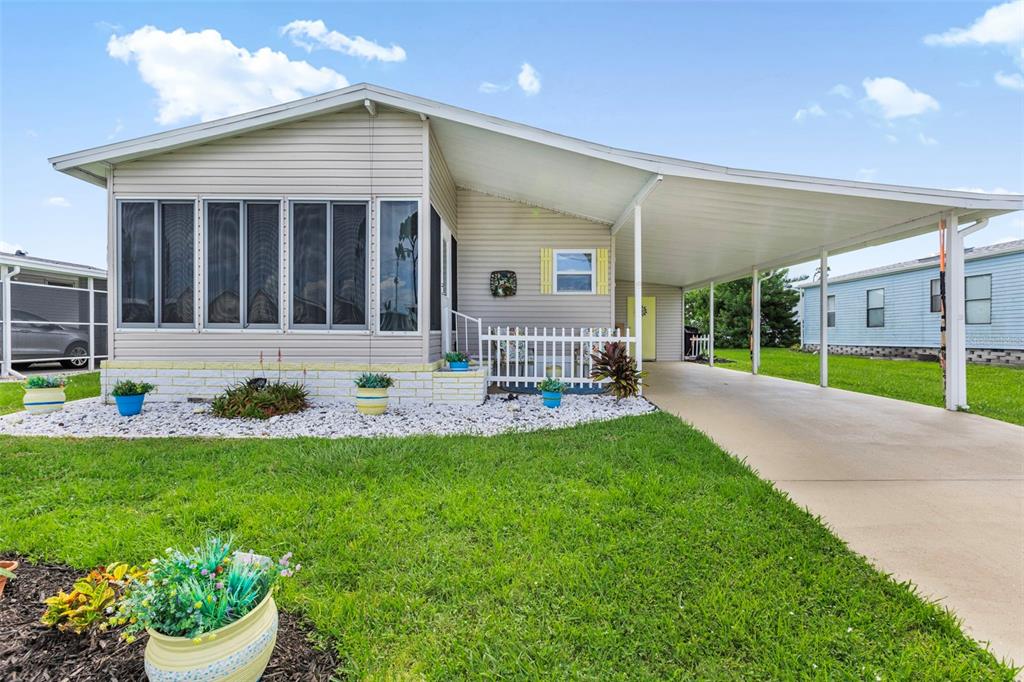 215 HIBISCO DRIVE