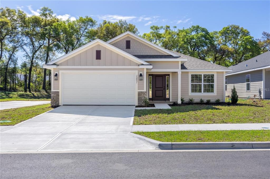 213 SW BELLFLOWER DRIVE, LAKE CITY, FL — photo 2 of 18