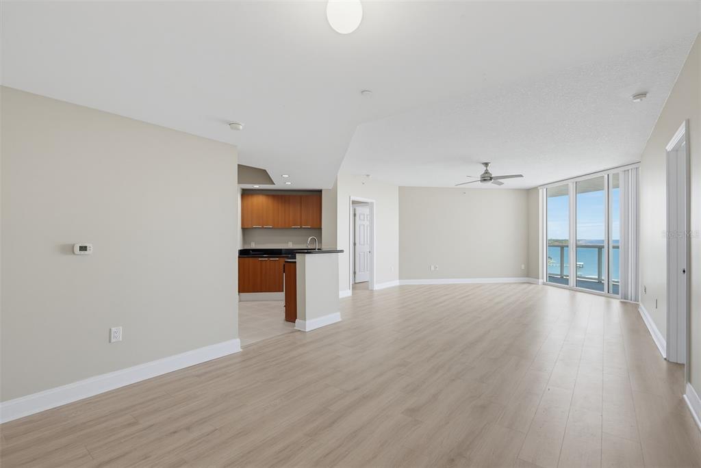 241 RIVERSIDE DRIVE UNIT 1006, HOLLY HILL, FL — photo 4 of 30